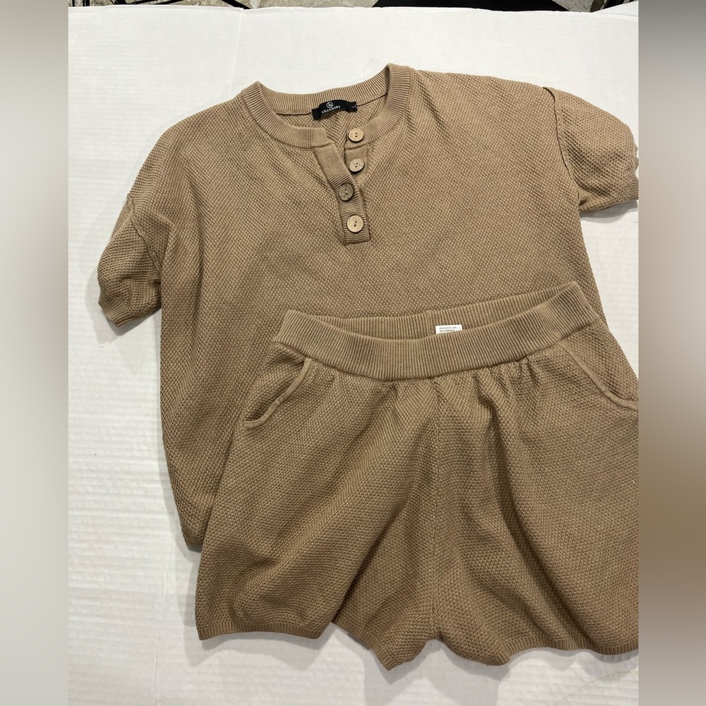 LILLUSORY WAFFLE KNIT 2 PIECE SHORT SET IN BROWN - Picture 2 of 16
